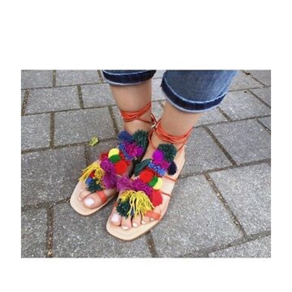 Pom Pom leather sandals, size 10 - Picture 5 of 9